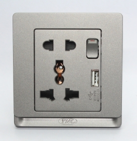 Ổ cắm 2 và 3 chấu, có công tắc +USB Q6816UAS-USBS